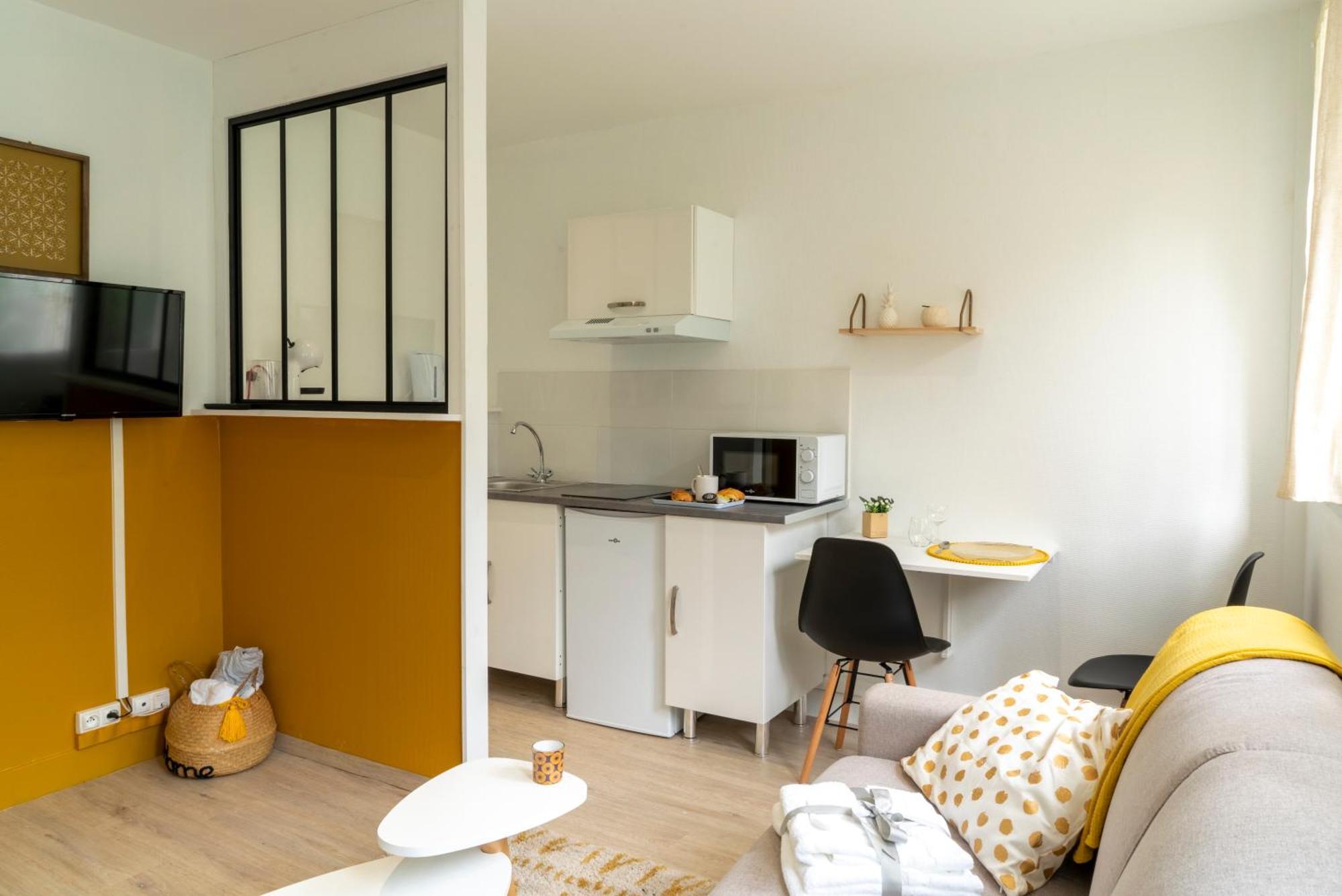 Stockholm- Studio Serenite Avec Jardin Charleville-Mézières Екстериор снимка