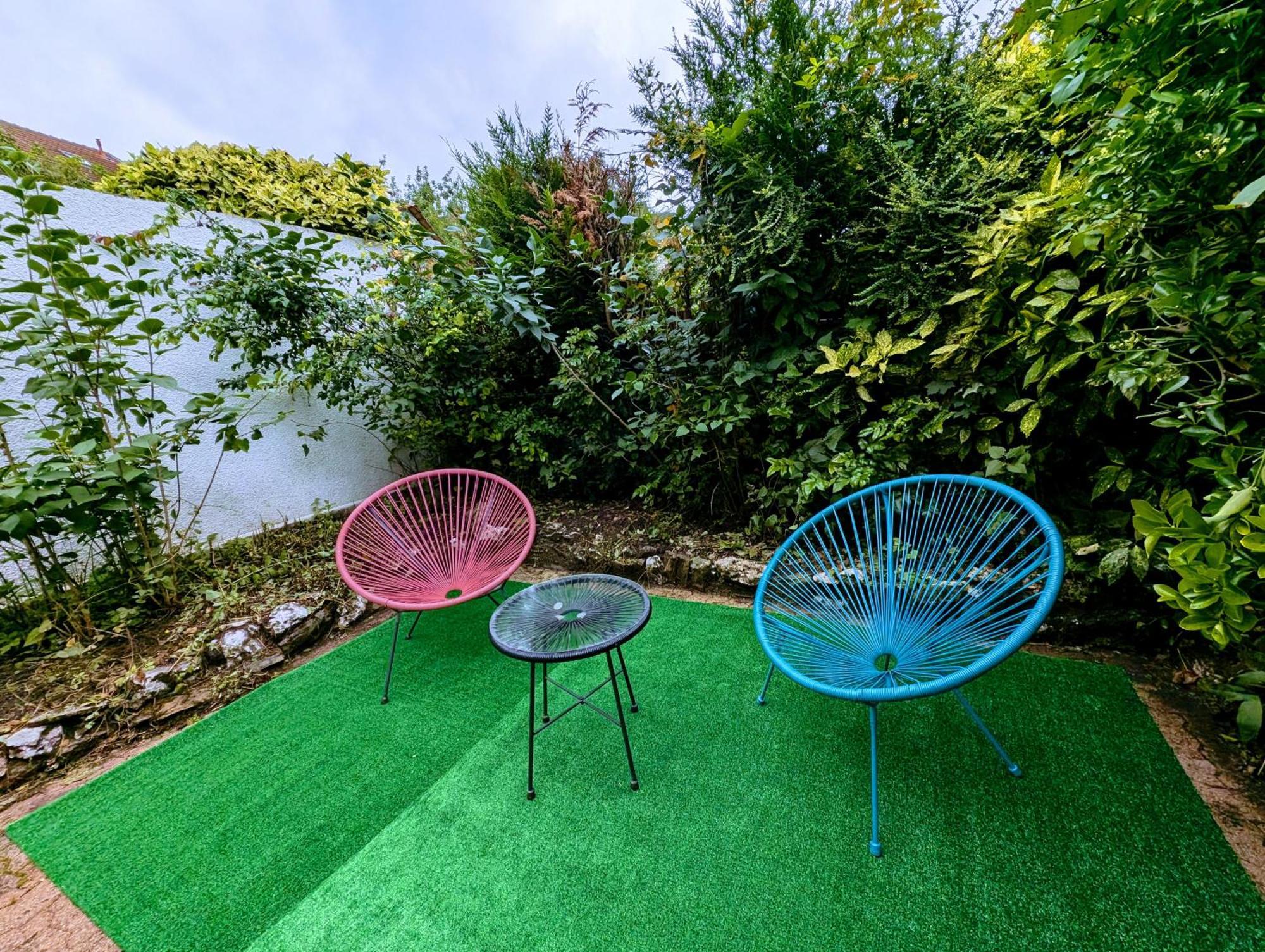 Stockholm- Studio Serenite Avec Jardin Charleville-Mézières Екстериор снимка